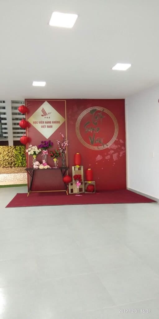 Thi Công Tiểu Cảnh Tết Hiện Đại 2026 – Check-in Xuân Ấn Tượng