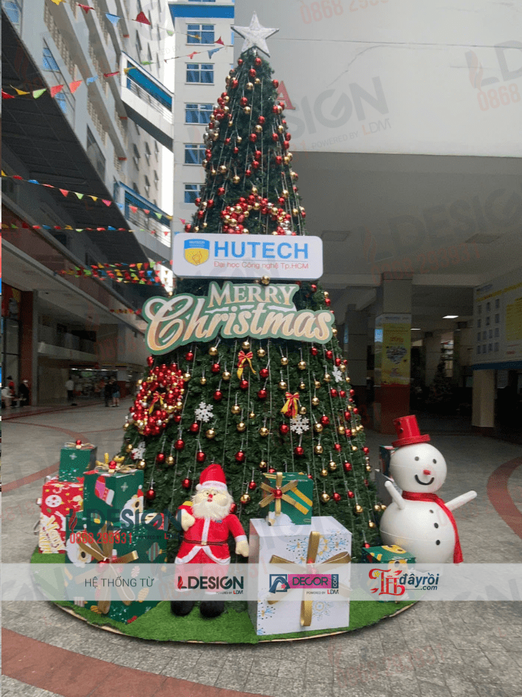 Giá Cây Thông Noel 2025 – Bảng Giá Thuê Cây Thông Trang Trí Cho Mọi Không Gian